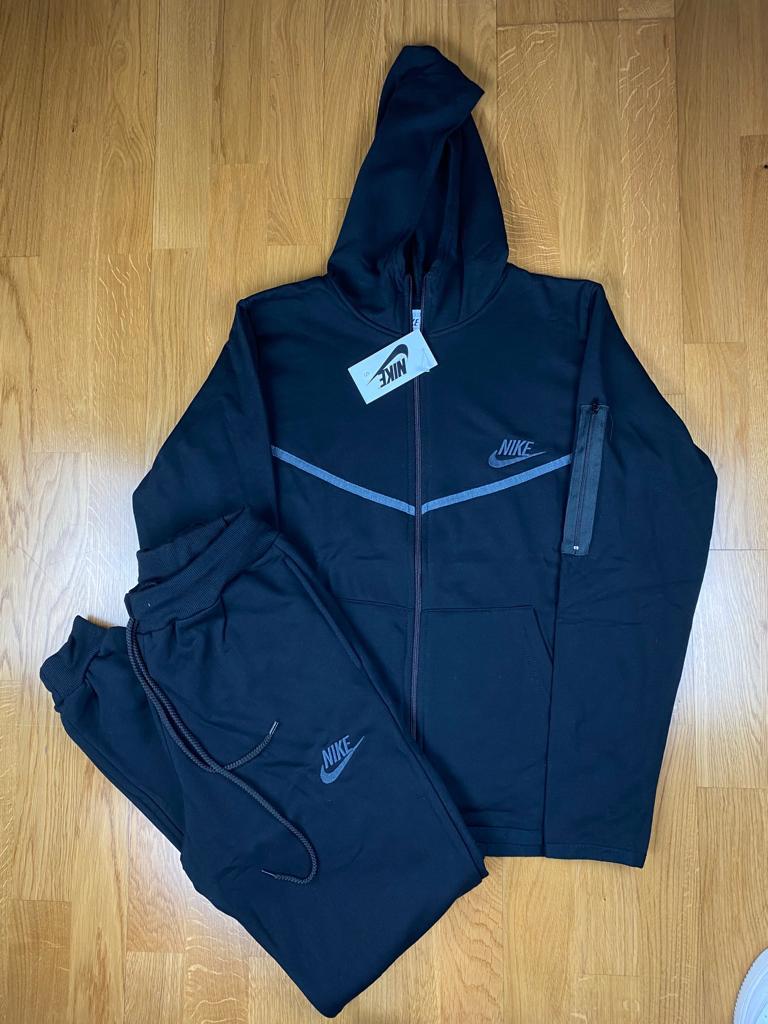 Chandal Nike Tech - Postu Tienda
