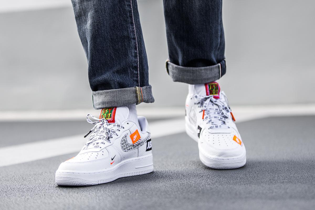 NIKE AIR FORCE 1 WHITE «JUST DO IT» - Postu Tienda