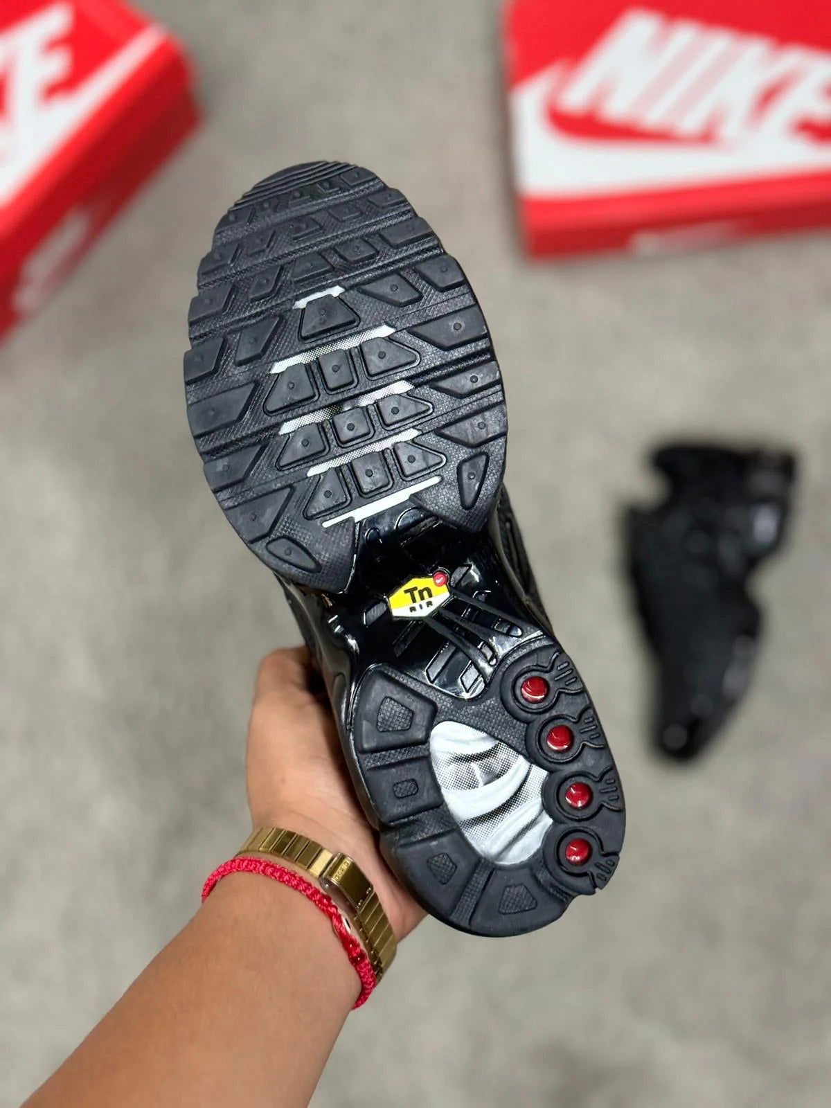 Nike Air Max Plus TN Negras - Postu Tienda