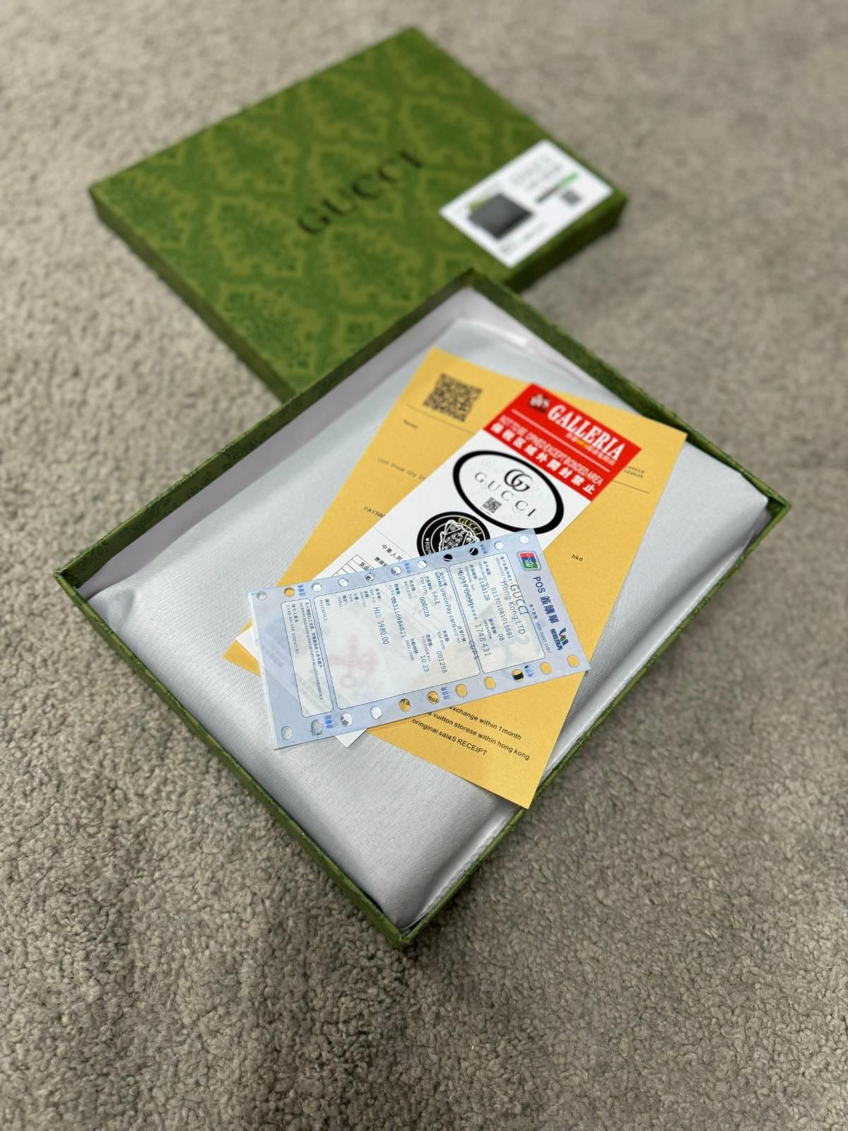 Neceser de mano Gucci