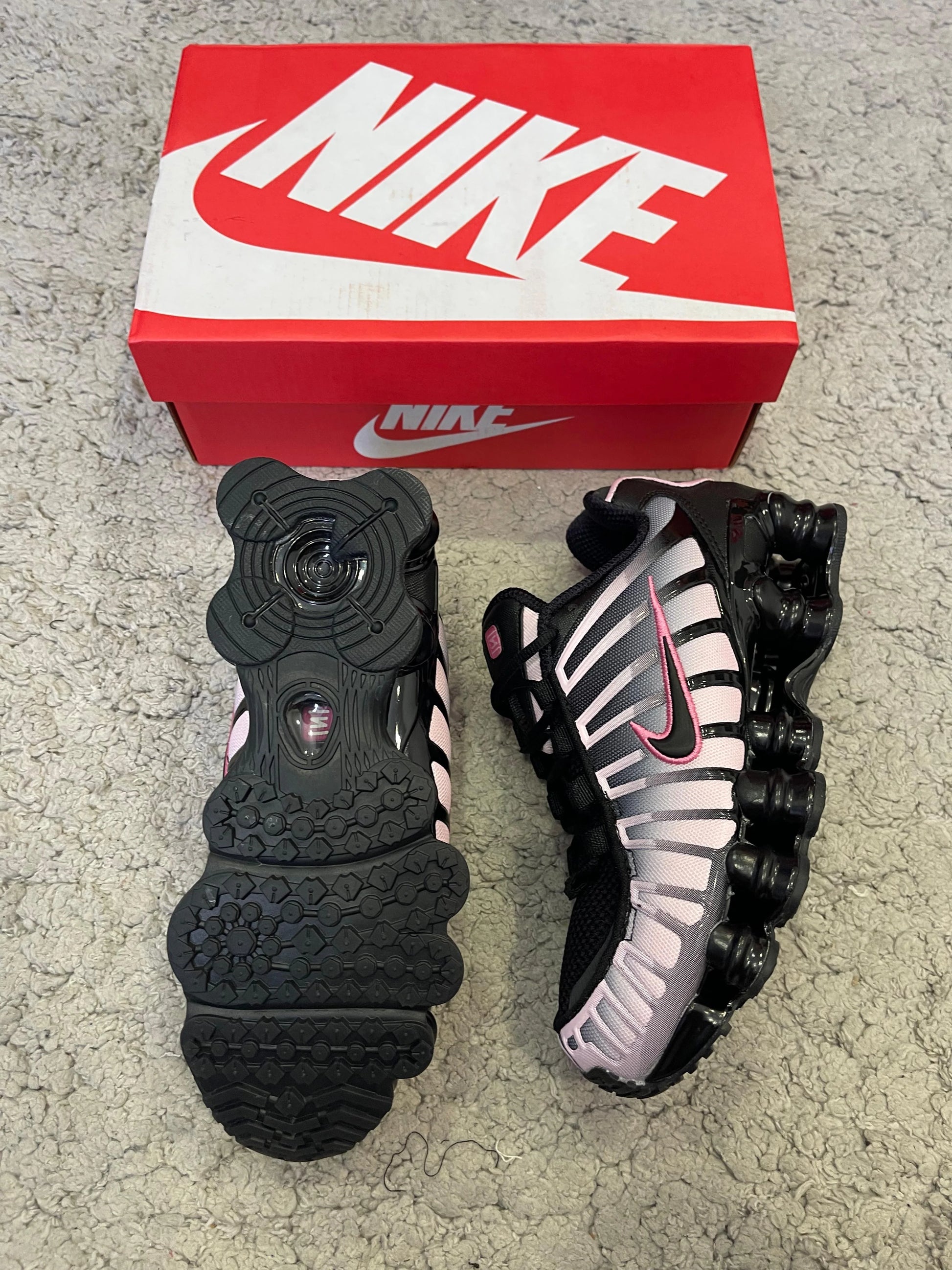 Nike Shox TL Negro / Rosa - Mi tienda