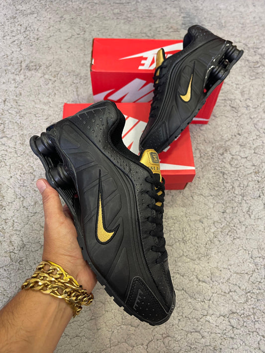 Nike Shox R4 Black Gold - Mi tienda