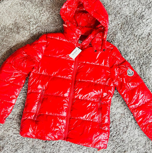 Abrigo Moncler Rojo