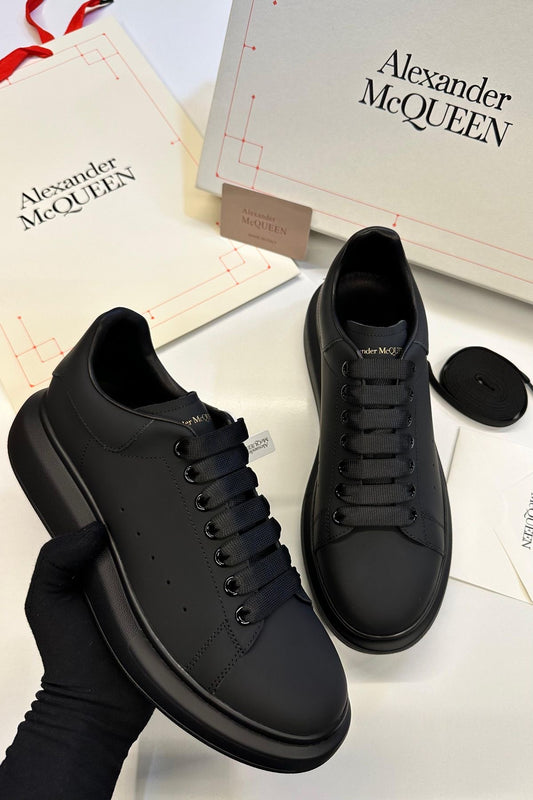 Alexander Mcqueen negras
