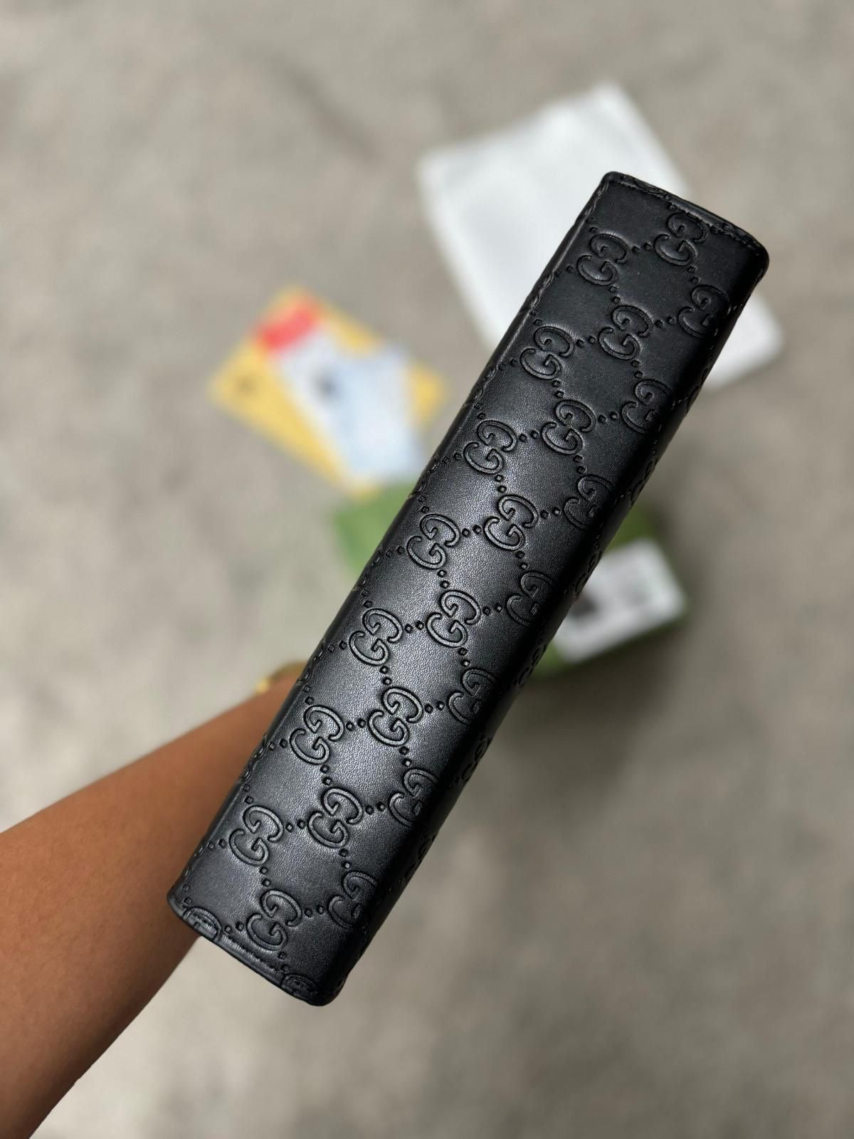 Neceser de mano Gucci