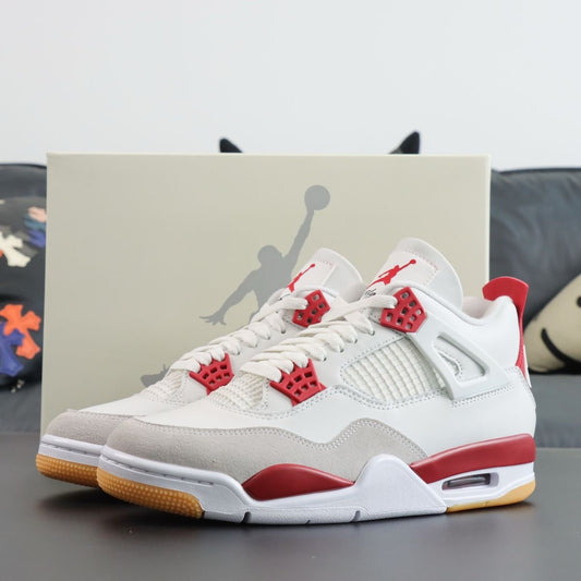Jordan retro 4 Fire Red