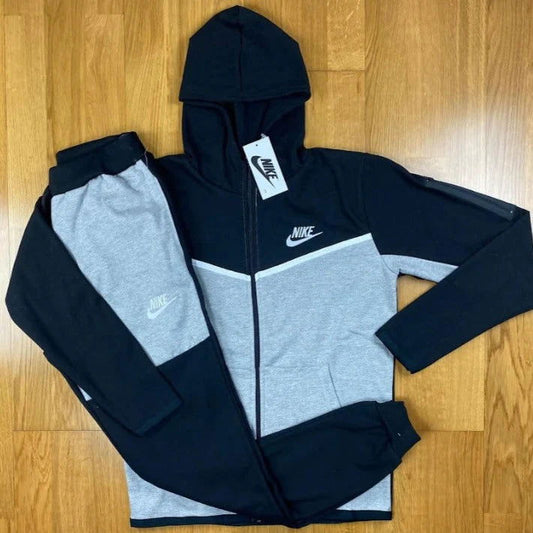 Chandal Nike Tech - Postu Tienda